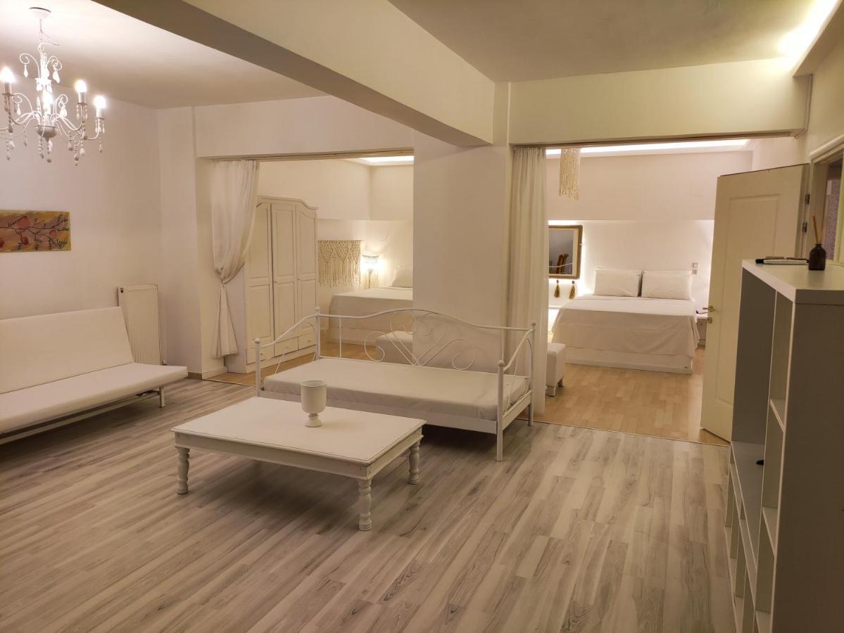 Superior Chic Family Apartment Калампака Екстериор снимка